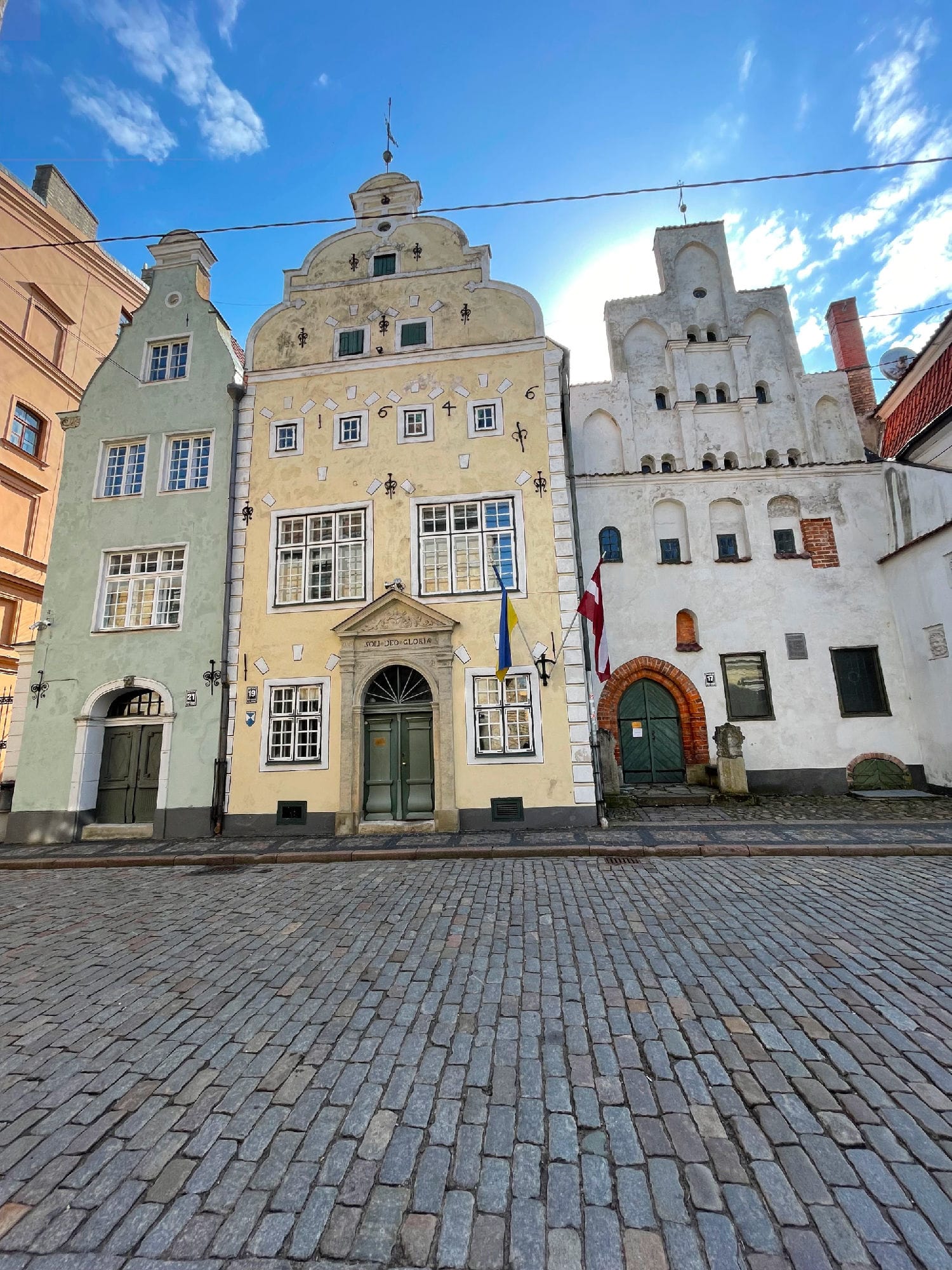 Die Drei Brüder in Riga