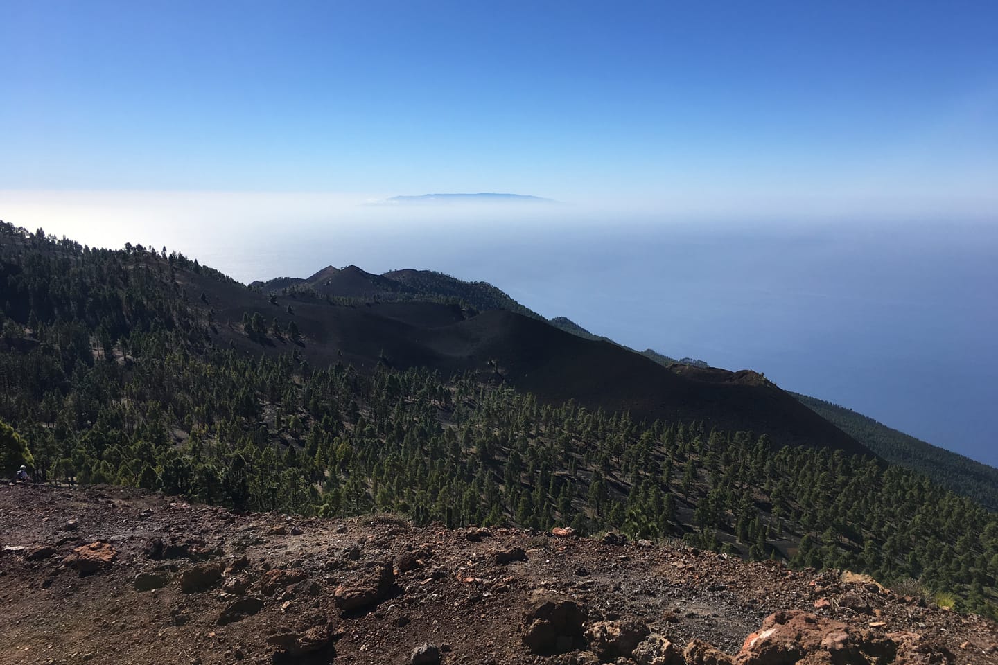 Senderismo por la Ruta de los Volcanes